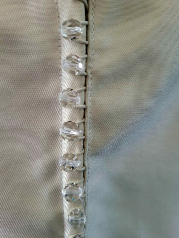 1638  WHITE WEDDING DRESS  £200 - Image 4