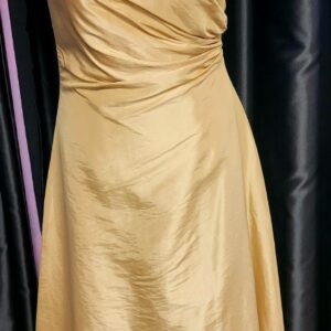 LHS615  CHAMPAGNE WEDDING DRESS  WAS: £130  NOW: £50