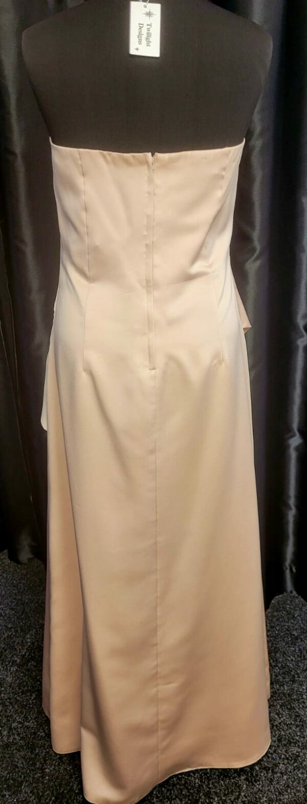 602  CHAMPAGNE WEDDING DRESS  WAS: £165  NOW: £75 - Image 4