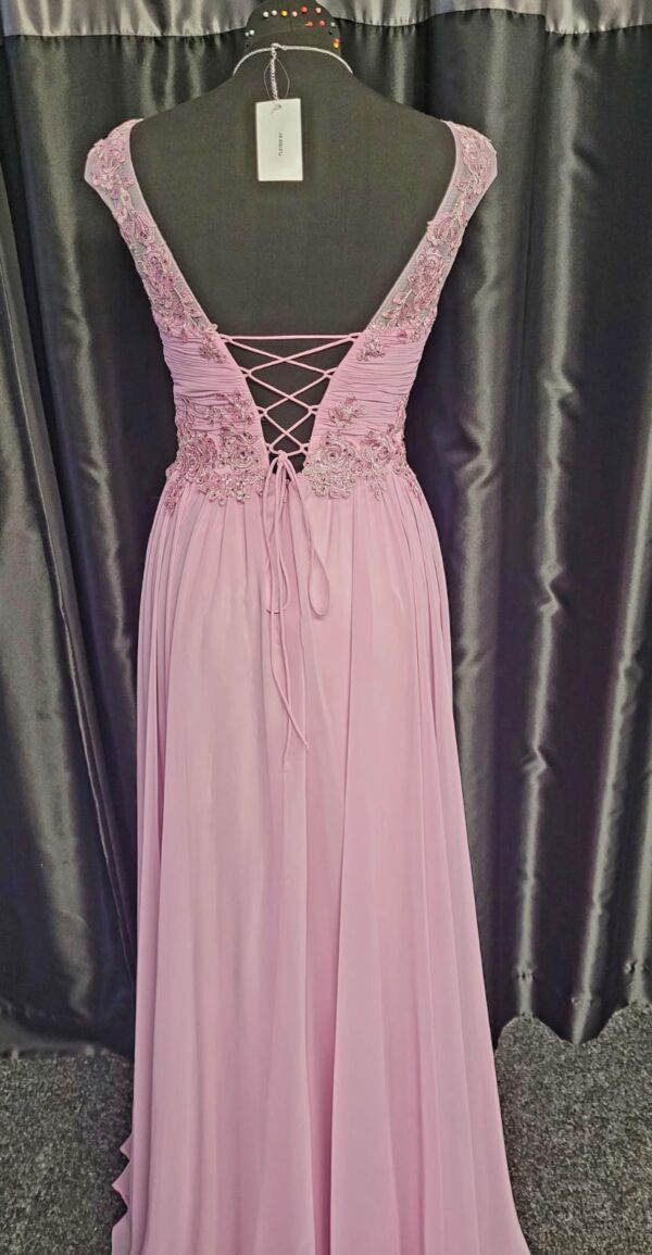 CBEVELINA Soft Pink Dress - Image 4