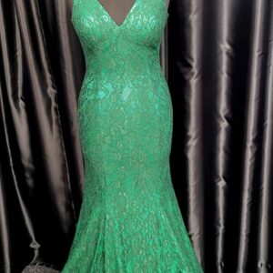 GC7156T Hunter Green Dress