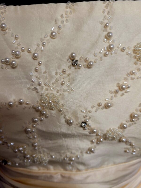 M2762  CHAMPAGNE BLUSH WEDDING DRESS  WAS: £150  NOW: £75 - Image 3