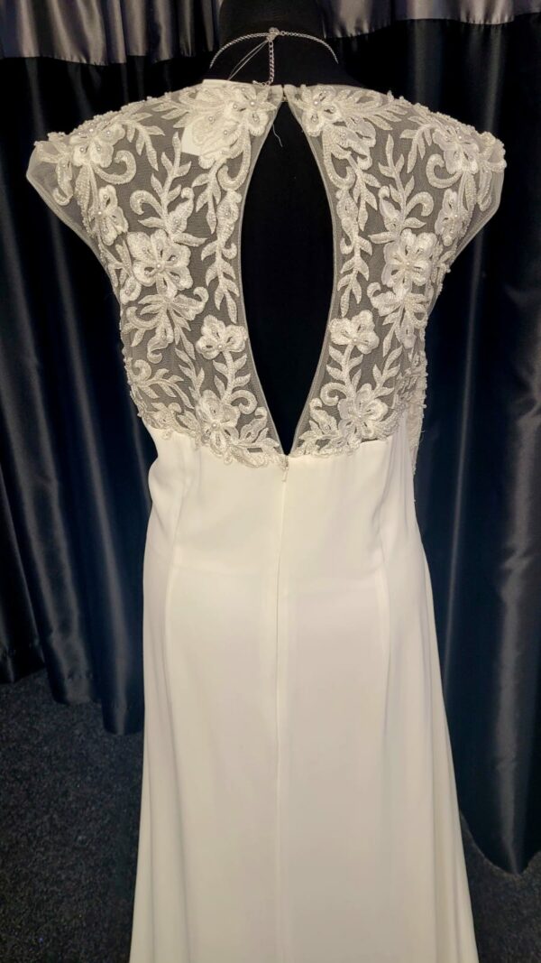 MB160  IVORY WEDDING DRESS  £350 - Image 4