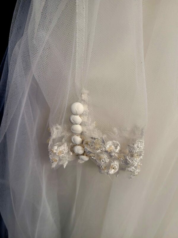 MR12003 IVORY WEDDING DRESS  £1,250 - Image 4