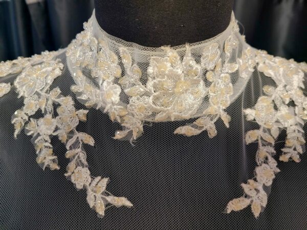 MR12003 IVORY WEDDING DRESS  £1,250 - Image 3