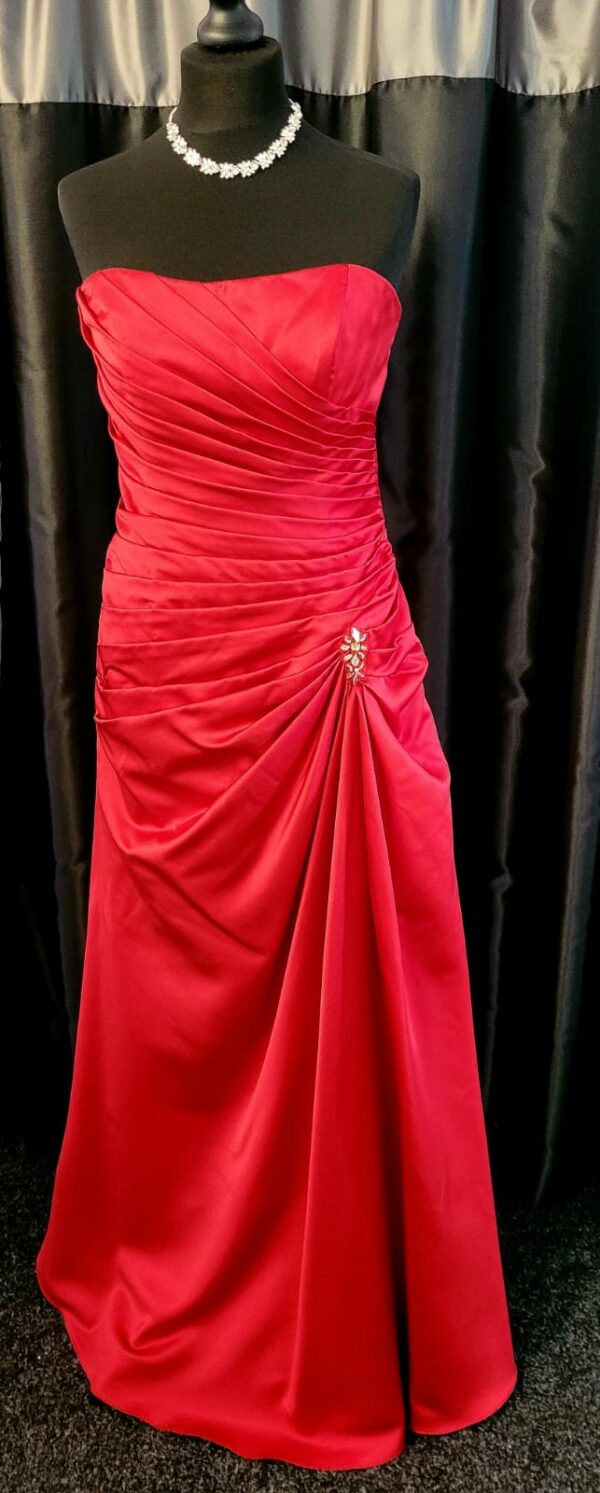 Red Long Dress Size 14  WAS: £180  NOW: £150!