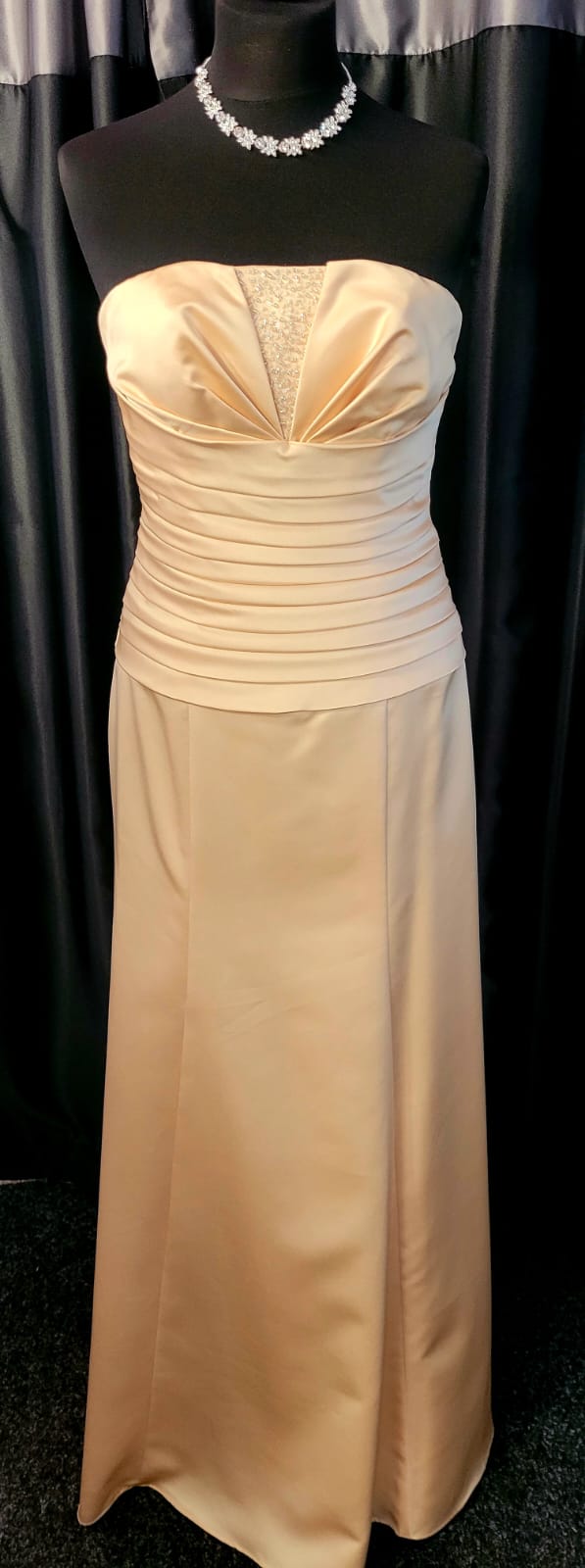 Gold dress size 8 sale